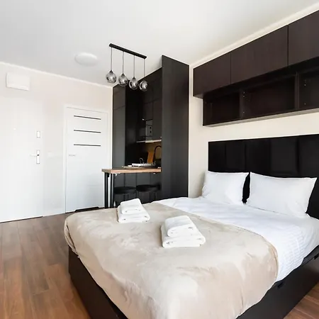 Okecie Apartment Warsaw