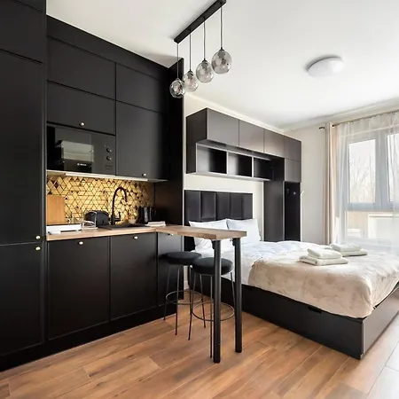 Okecie Apartment Warsaw